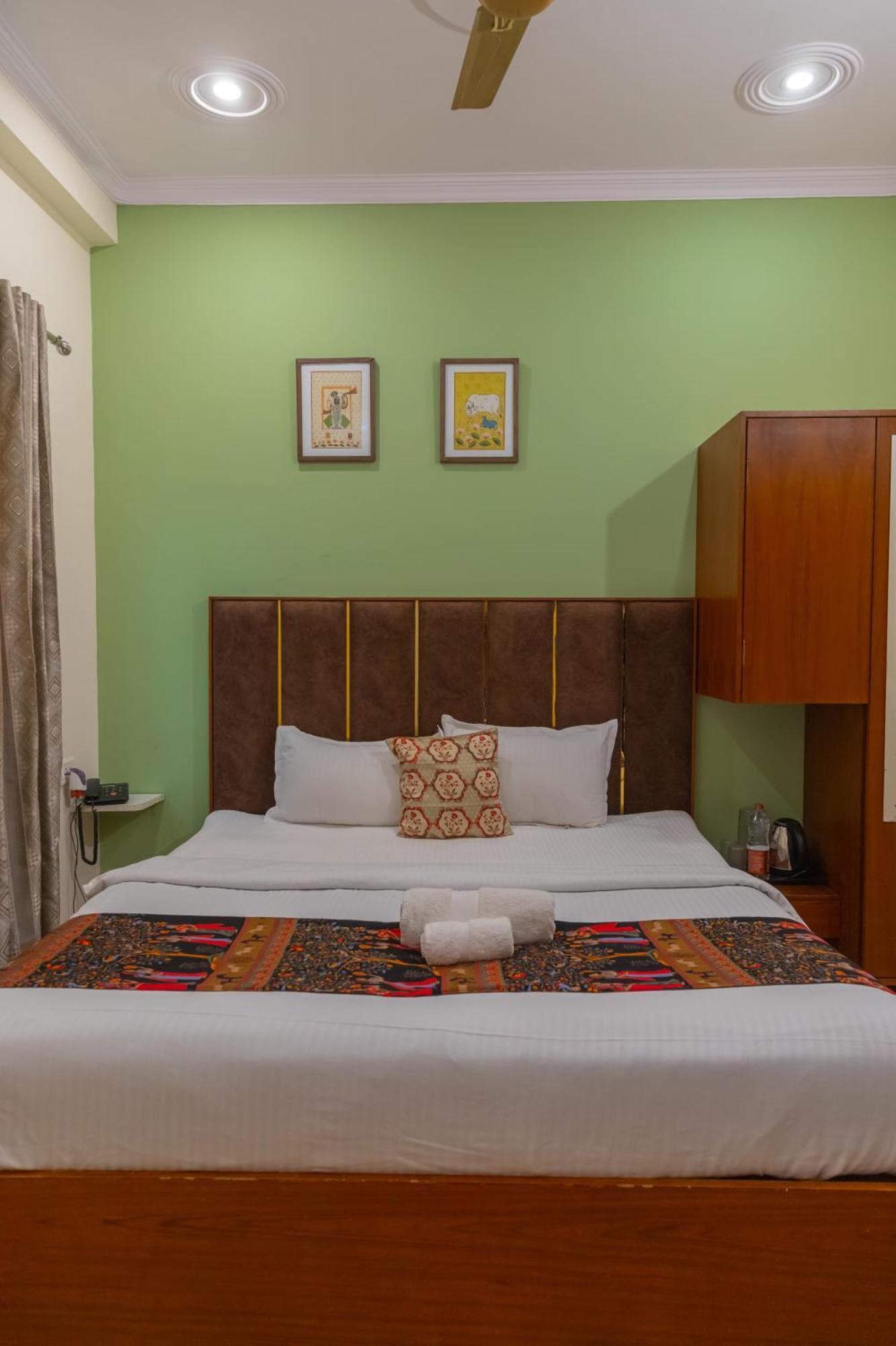 Hotel Sethi Legacy Haridwar Ngoại thất bức ảnh