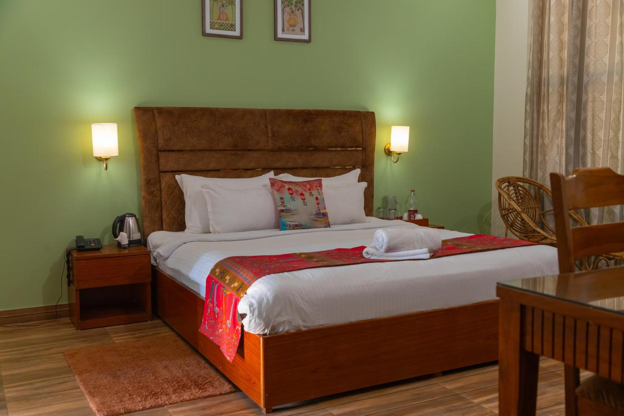 Hotel Sethi Legacy Haridwar Ngoại thất bức ảnh